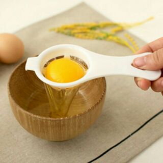 COMBO: 1 DỤNG CỤ TÁCH LÒNG ĐỎ TRỨNG+ 1 KẸP GẮP THỨC ĂN+ 1 MIẾNG BÓP TUÝP KEM ĐÁNH RĂNG + 2 CÁI KẸP TÚI THỨC ĂN