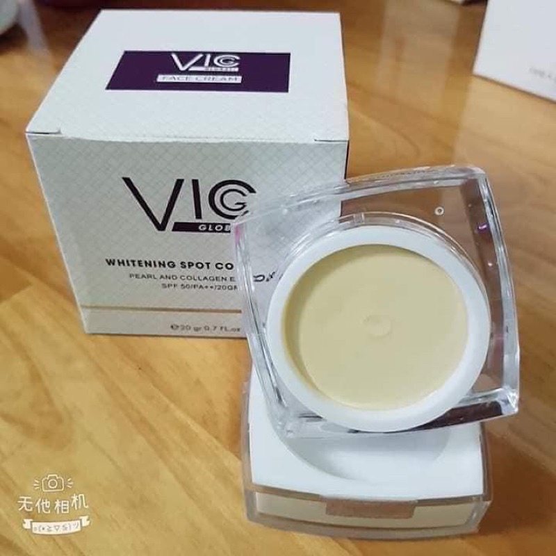 Kem trắng da vic liala