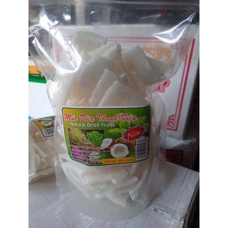 1KG Mứt Dừa Non Dạng Miếng Vị Truyền Thống - Loại 1
