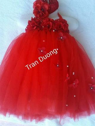 Đầm đỏ đẹp cho bé (hình chụp thật)