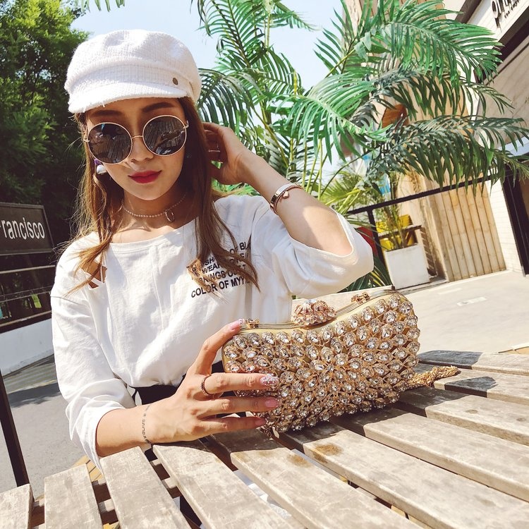 Túi xách đeo chéo thiết kế đính đá phối dây đeo sợi xích thời trang cho nữ