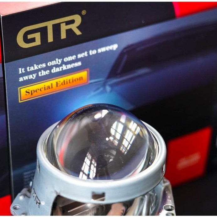 Bi xenon pha GTR chính hãng tăng sáng 180% cho ô tô