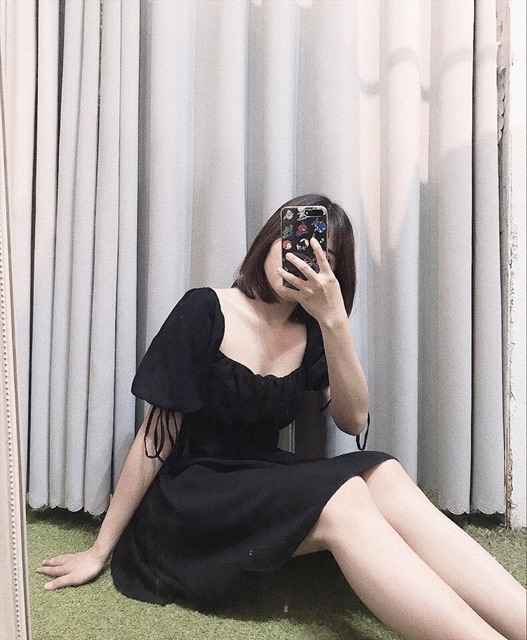 KIKO Dress-Đầm xoè nhún ngực trắng, đen