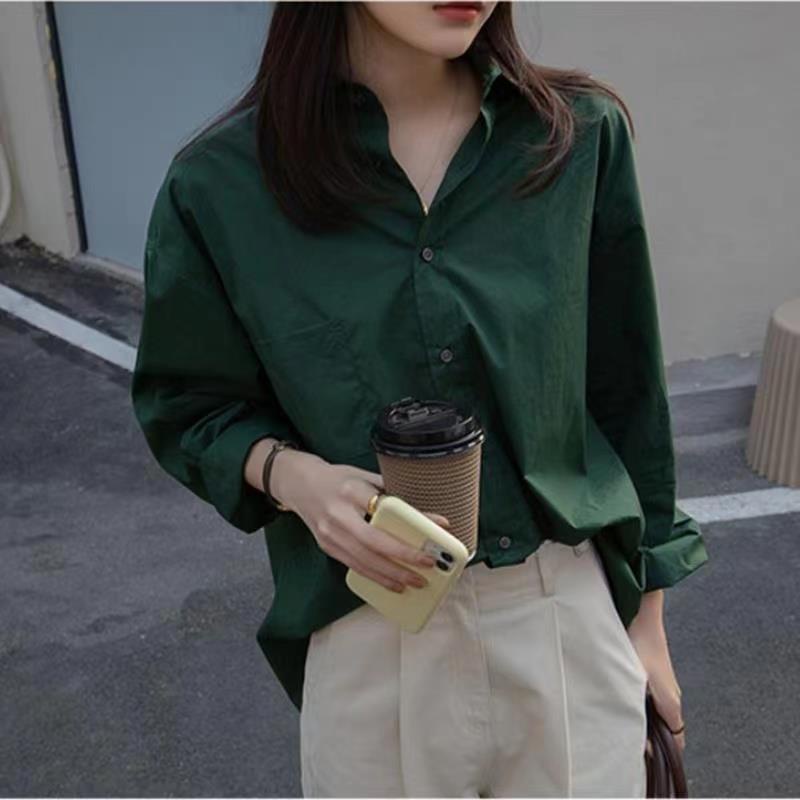 Shirt dark green women's shirt 2022 new spring and autumn retro Hong Kong style French minority pure color shirt design sense top Z2
