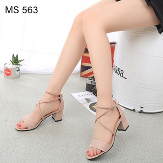 Giày sandal gót vuông