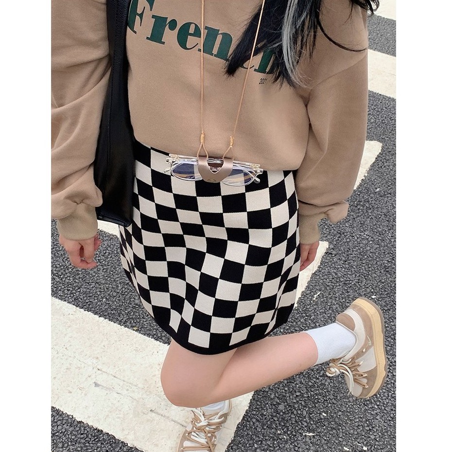 Chân váy dệt kim lưng cao dáng chữ A họa tiết kẻ caro đen trắng thời trang Hàn Quốc