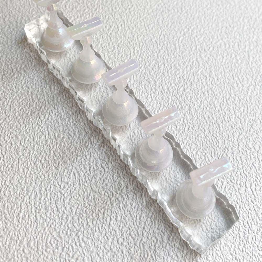 Giá Đỡ Dụng Cụ Luyện Tập Làm Móng Tiện Lợi