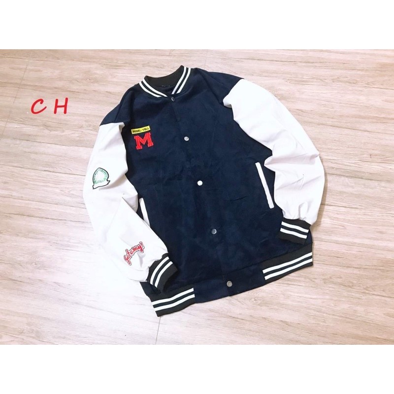 Áo bomber chữ M nhung tăm CH12 | BigBuy360 - bigbuy360.vn