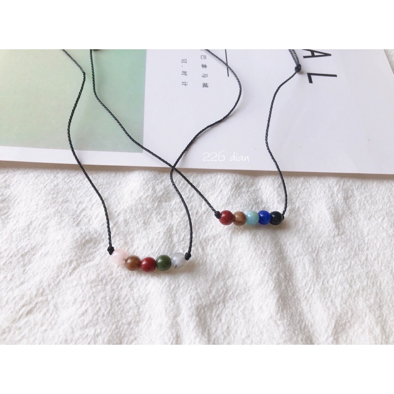 Vòng cổ handmade ngũ sắc