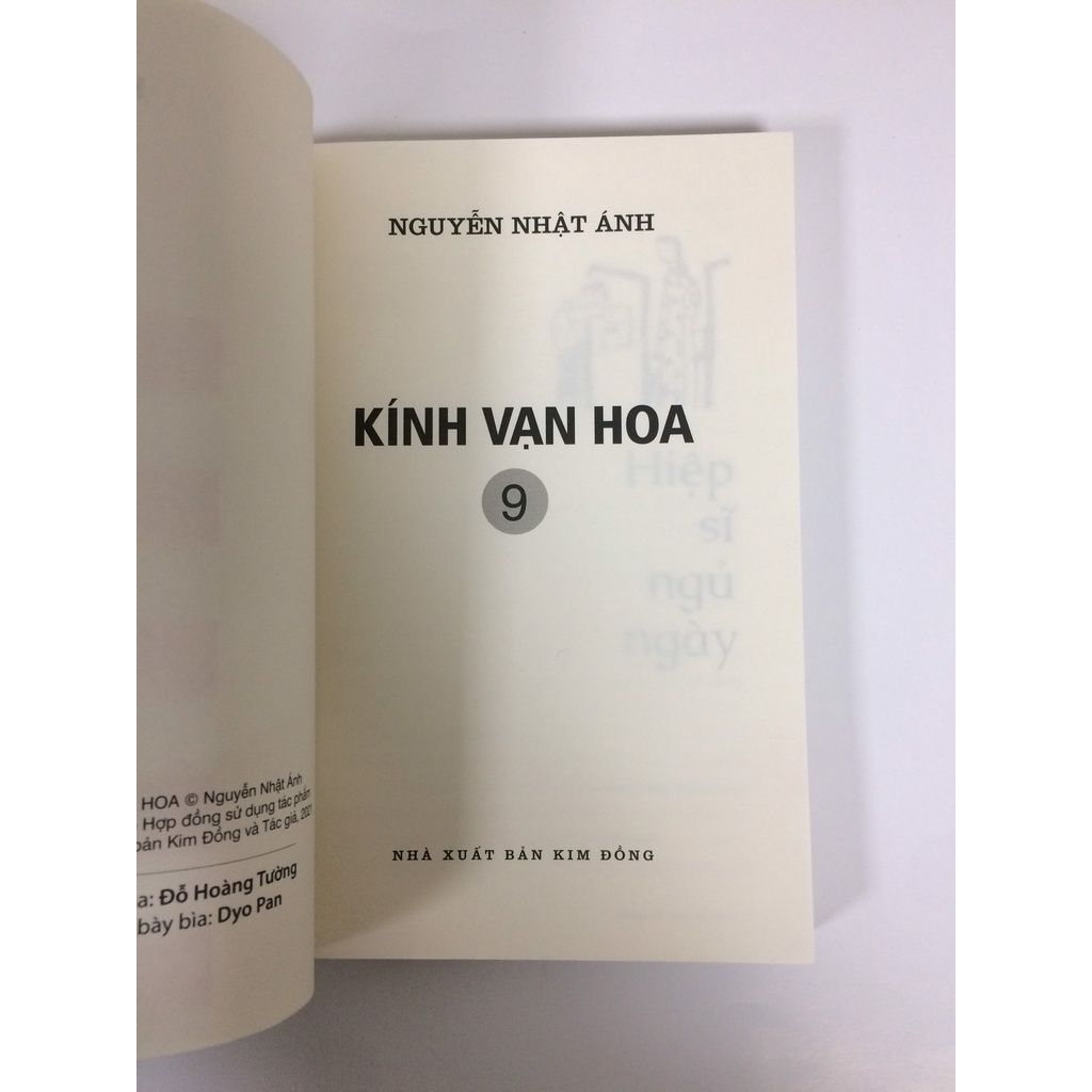 Sách - kính vạn hoa - Tập 9