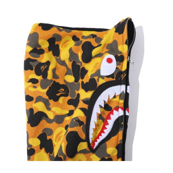 New Bape X XO Shark Camouflage Hoodie Jacket Men Women Casual Sweater
