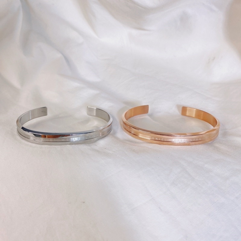 Vòng tay CUFF Ver 3 unisex khắc tên theo yêu cầu