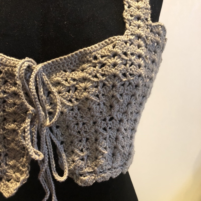 Áo croptop bralette áo 2 dây len móc phong cách boho