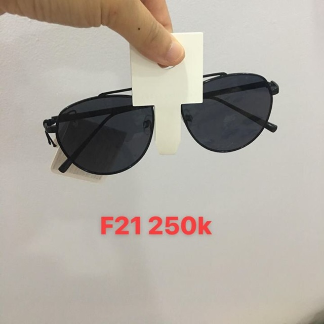 Kính mát nữ F21, hàng vợt sale có sẵn