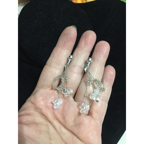 Đôi  hoa tai kẹp phối pha lê và cườm đá si tuyển Nhật