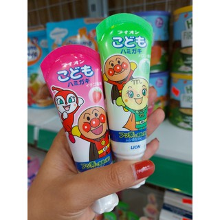 KEM ĐÁNH RĂNG LION NHẬT 40G
