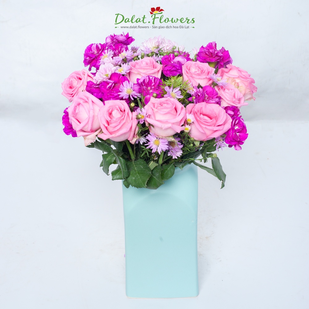 Bình gốm vuông đáy Dalat.flowers - Bình cắm hoa trang trí nhà cửa, văn phòng