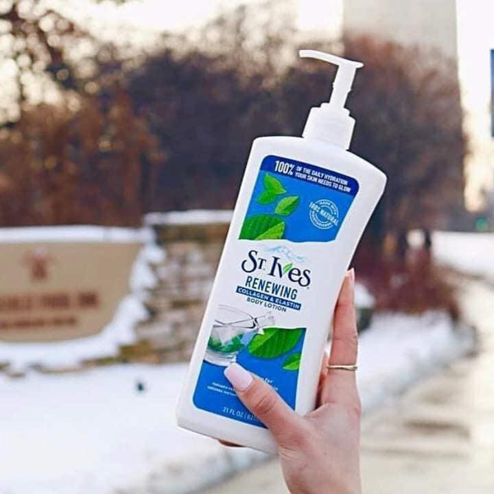 SỮA DƯỠNG THỂ ST.IVES BODY LOTION