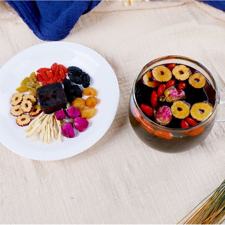 Trà bát bảo gừng đường đỏ 7 gói 210gr - đường đen Vân Nam, táo tàu, gừng, hoa hồng, kỷ tử, dâu tằm, long nhãn, nho khô | BigBuy360 - bigbuy360.vn