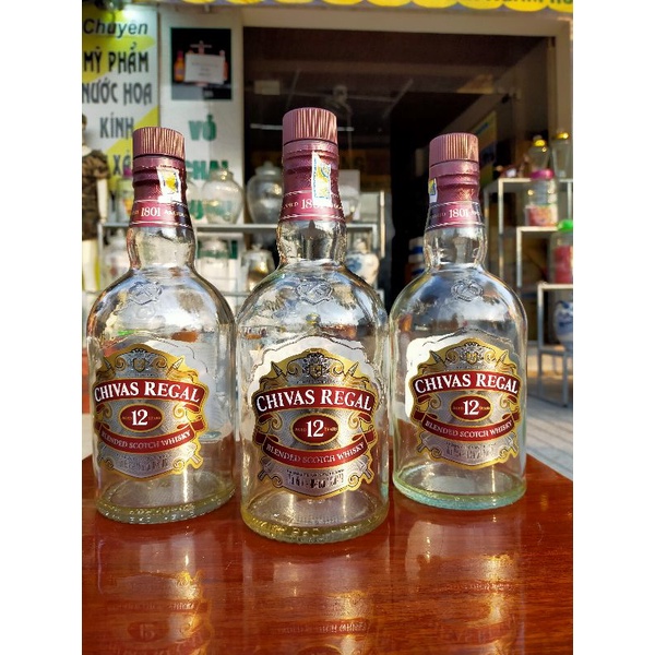 Vỏ Chai Rượu Ngoại Chivas 12 Châu Âu Thủy Tinh 700ml Sang Trọng.