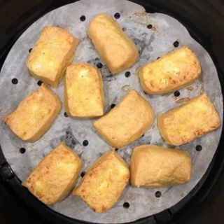 Giấy nến đục lỗ 100 tờ