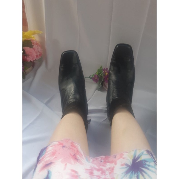 Bốt si size  37. 38