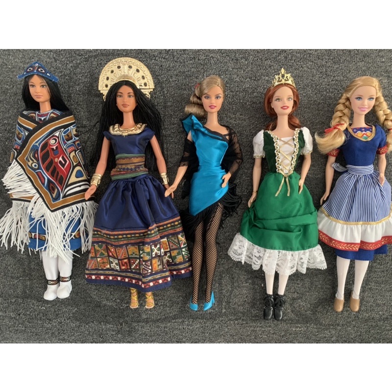 Búp bê barbie chính hãng