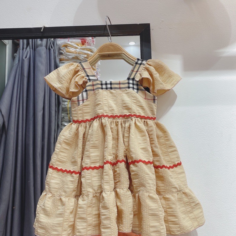 Váy nâu viền đỏ ANOBABYHOUSE