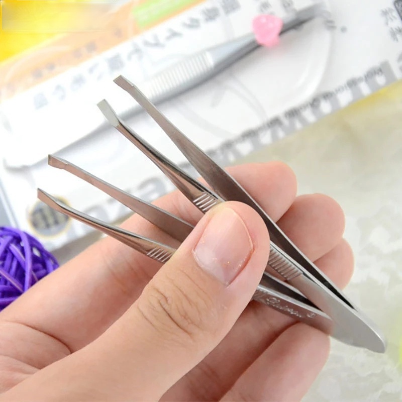 Set 2 Nhíp Tỉa Lông Mày Làm Từ Thép Không Gỉ Màu Bạc Nhỏ Gọn Sử Dụng Tiện Lợi