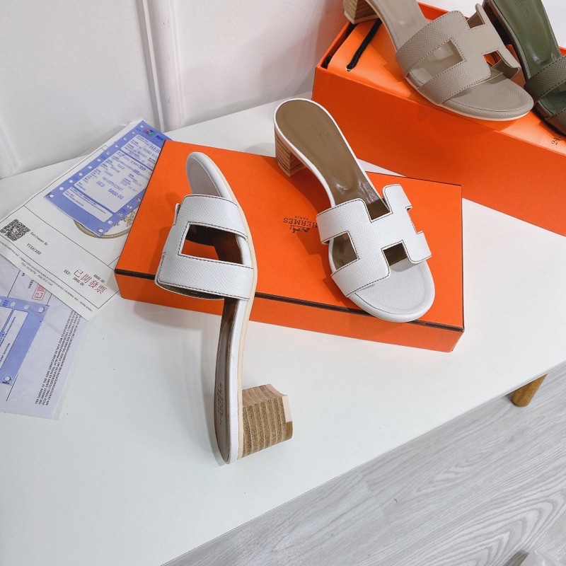 Guốc gót vuông hàng super fullbox bill túi giấy