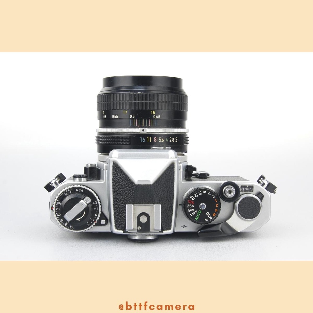 Máy ảnh film Nikon FE  kèm lens 50mm f2