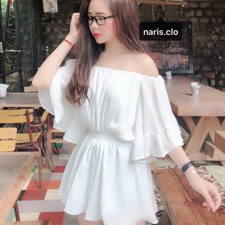 Jum trắng tay xoè