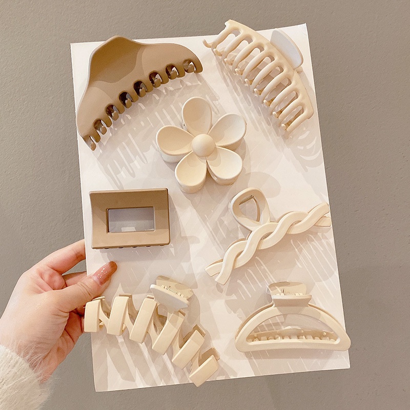 Kẹp Tóc Kaki Thời Trang Hàn Quốc Dễ Phối Đồ