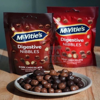 Bánh bi nibbles mcvitie's socola đen, sữa 67g