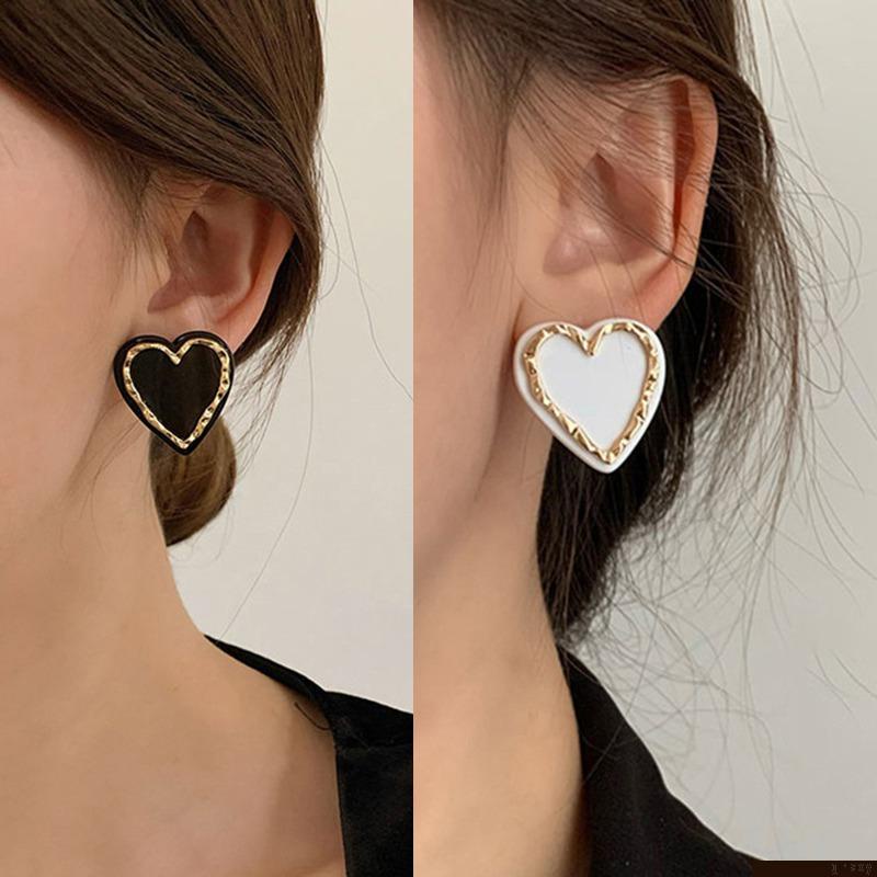 Đôi khuyên tai hình trái tim thời trang cho nữ
