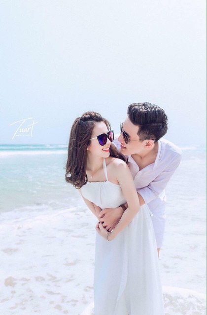 Maxi trắng hở lưng | BigBuy360 - bigbuy360.vn