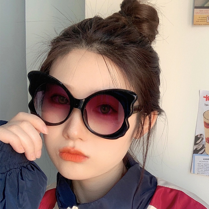 Kính Mát Gọng Bướm Thời Trang Cá Tính 2022