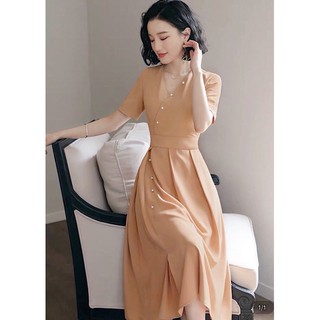 Đầm váy freesize kem form dài nút ngọc