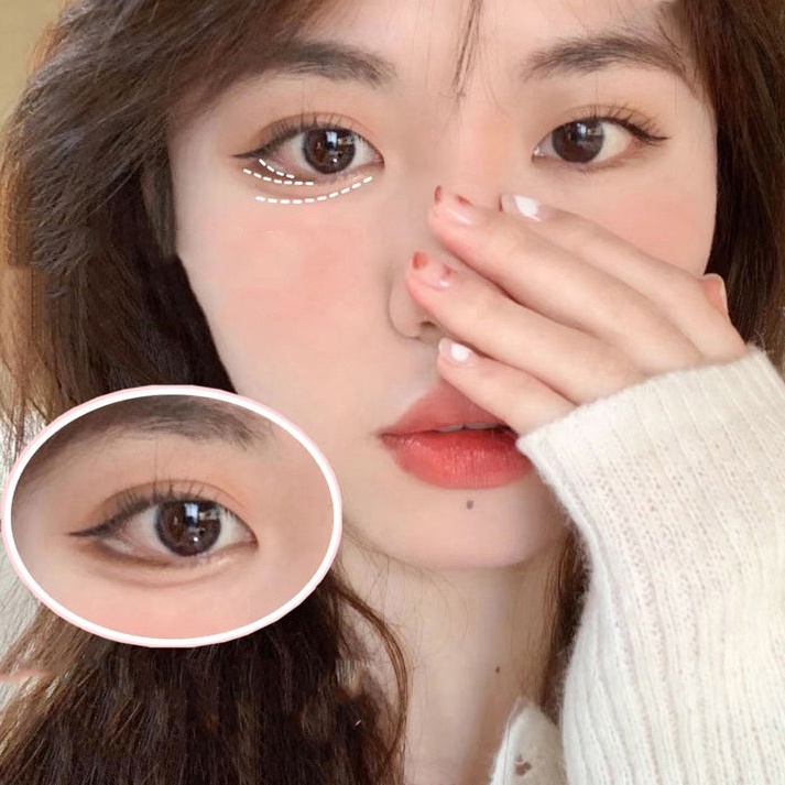 Bút Kẻ Mắt Dạng Lỏng 4 Màu Nhanh Khô Không Nhòe Chống Thấm Nước Lâu Trôi