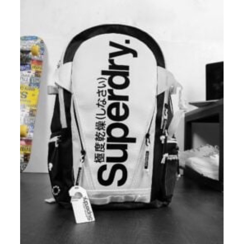 [GIÁ SỐC] Balo thể thao nam/nữ Superdry. chống nước, kháng bụi, chống sock laptop. du lịch, dã ngoại, phượt, văn phòng