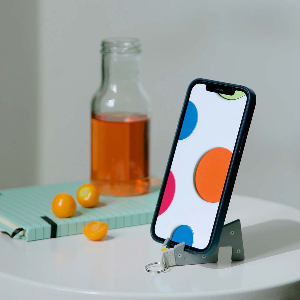 GIÁ ĐỠ ĐIỆN THOẠI KIÊM MÓC KHÓA IKA CHÍNH HÃNG – YUPPIENALLE