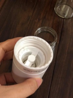 Dụng cụ xay tiêu Lock&lock