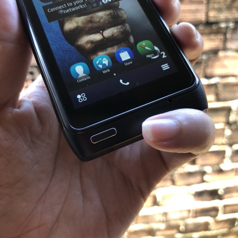 Điện Thoại Nokia N8 Fullbox Nhà Mạng O2