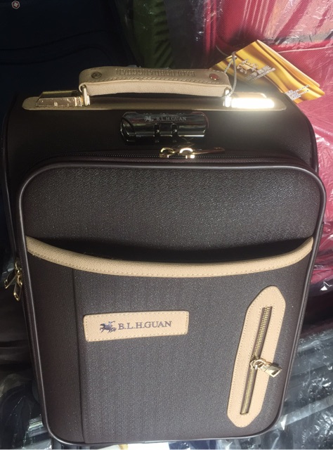 Vali GUAN 18” cao cấp