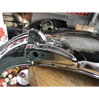 Cặp dè trước + sau xi sáng xe honda 67-72 hàng gia công rất đẹp - tặng cóc dè xi