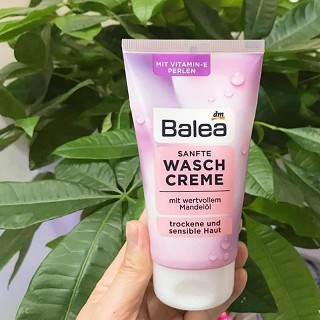 Sữa rửa mặt Balea 150ml dành cho từng loại da