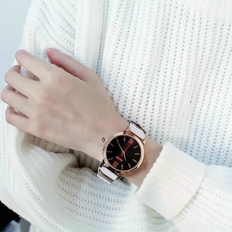 Đồng hồ thời trang nữ Huan D155 mặt tròn kẻ sọc chạy 3 kim xinh xắn dây da cao cấp chống nước nhẹ