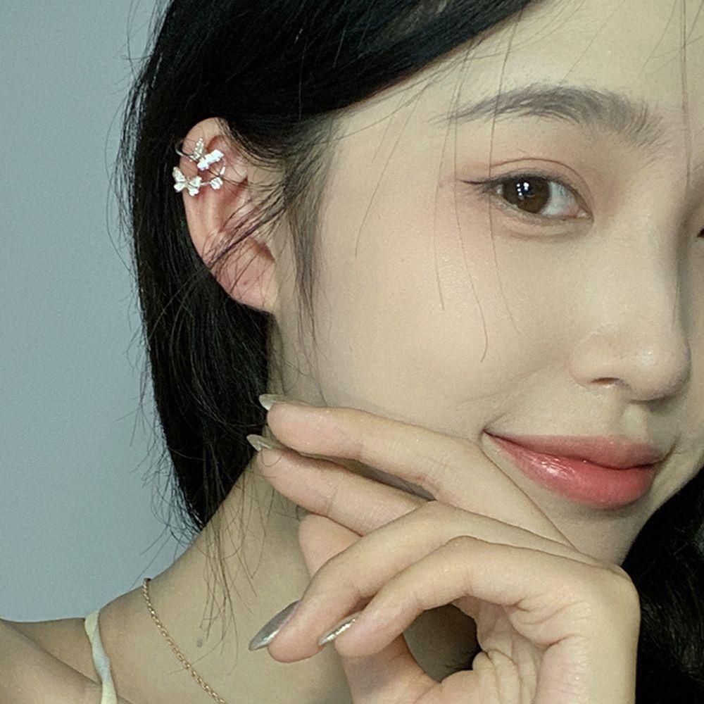 Khuyên Kẹp Vành Tai Không Xỏ Lỗ Bằng Kim Loại Hình Bướm Vintage Thanh Lịch Dành Cho Nữ