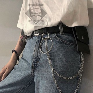 Dây nịt có túi và xích // Belt bag.