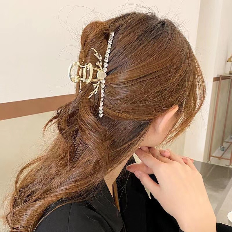 Kẹp Tóc Đính Hạt Giả Ngọc Trai Hình Tuần Lộc Xinh Xắn Phong Cách Hàn Quốc